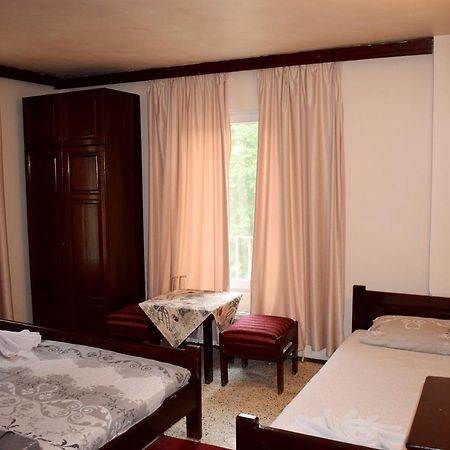 Hotel Trakia Plovdiv Buitenkant foto